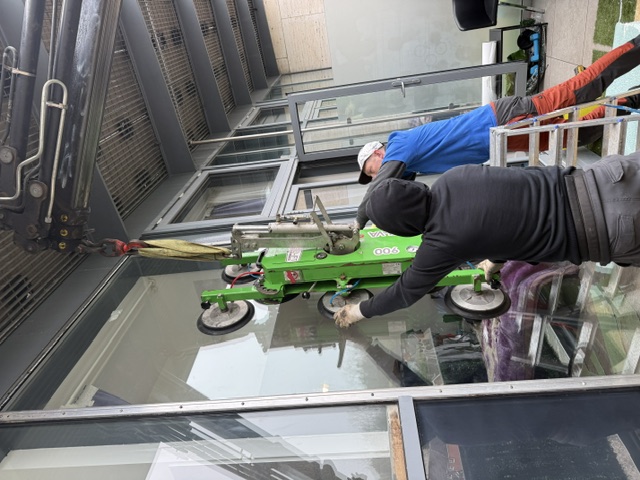 About Finchley Central Glazing